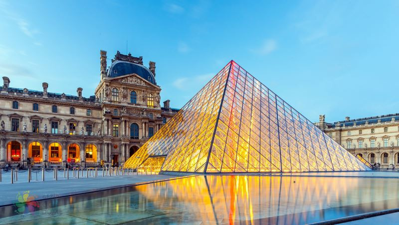 louvre muzesinde hareketlilik mucevherler tasindi rFJDkZdA.jpg