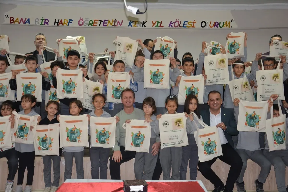 Öğrencilere Sıfır Atık Çantası