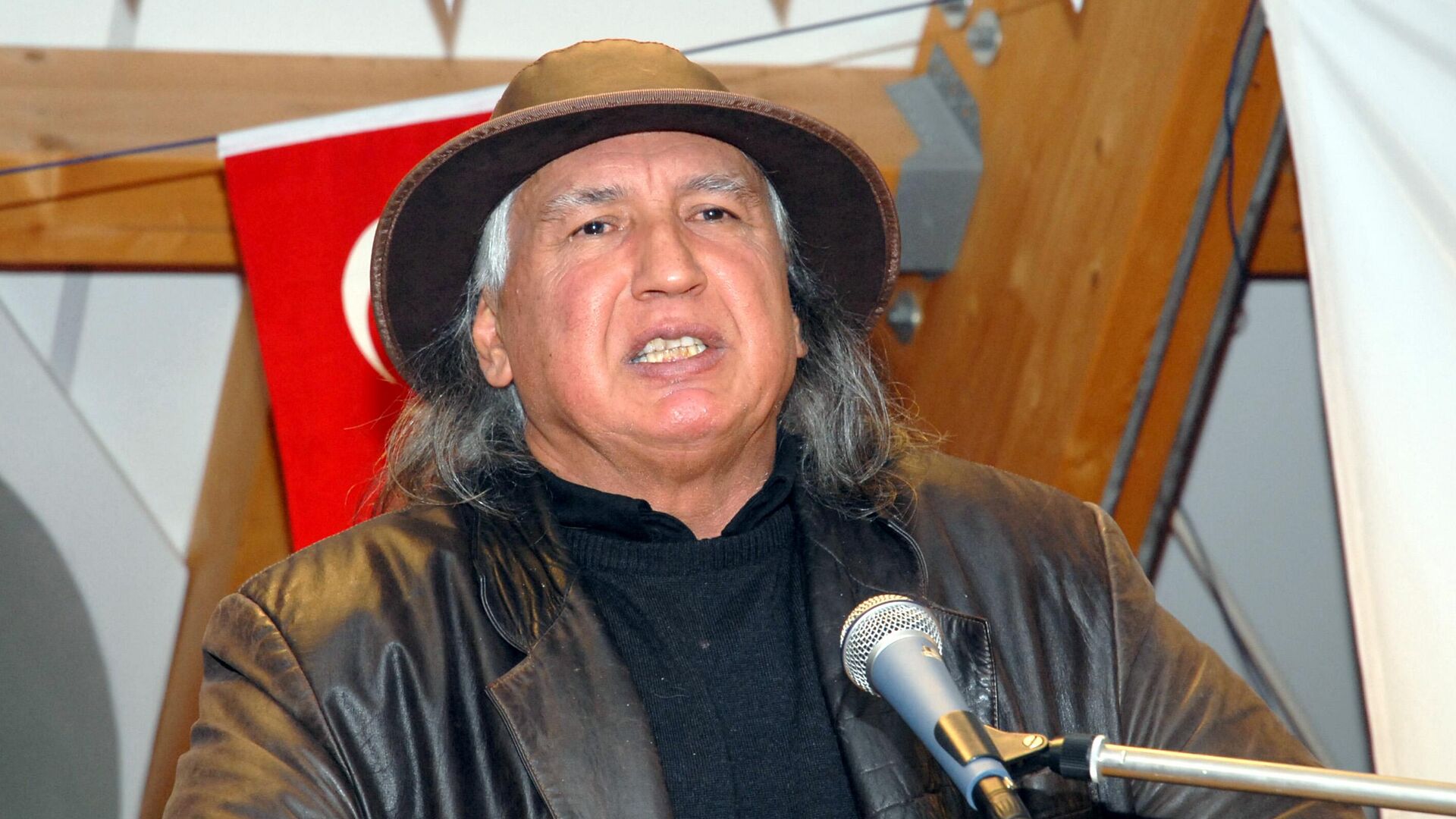 sener usumezsoydan sindirgi depremleri ile ilgili aciklama ayni sekilde bir 6lik deprem olabilir EWjA3jYR.jpg