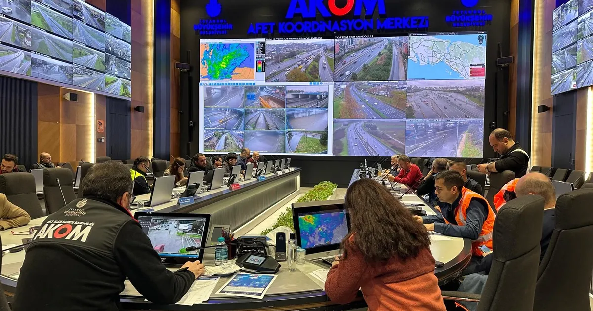 AKOM’da kriz masası kuruldu… İstanbul’da ekipler teyakkuzda!