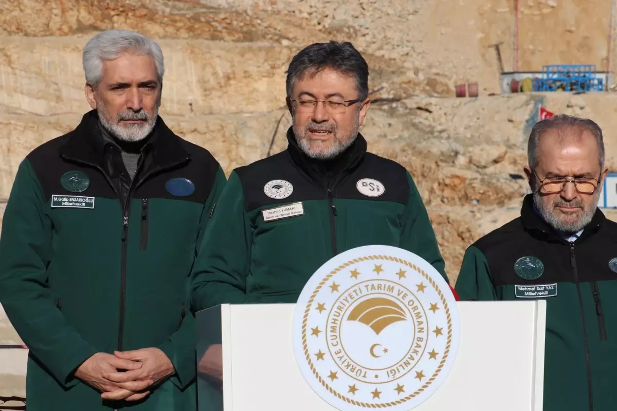 Bakan Yumaklı: 2027’de Silvan Barajı’nda su tutmaya başlayacağız