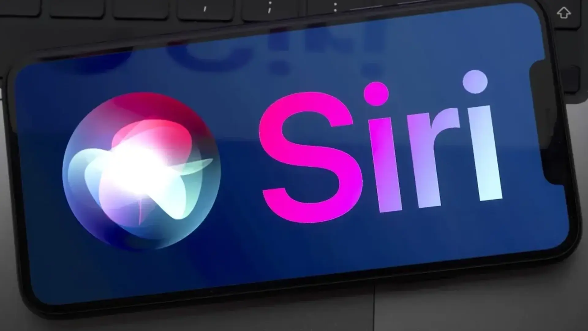 Apple, Siri’yi yapay zeka destekli sohbet botuna dönüştürmeyi planlıyor